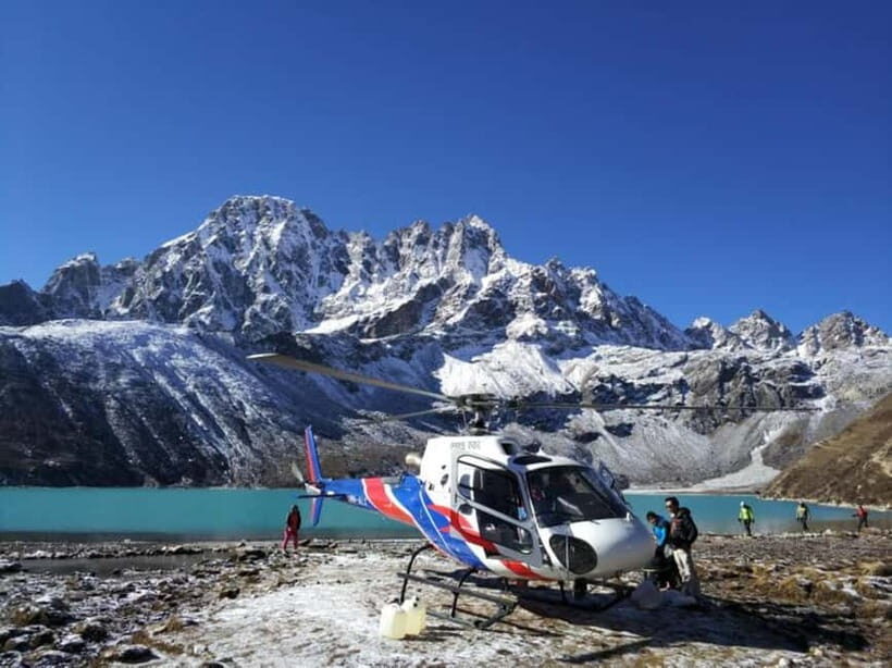 Kathmandu: Everest Base Camp and Gokyo Lake Helicopter Tour - Analyzing the Value