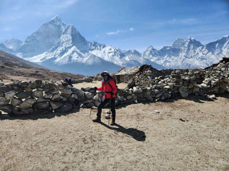 Kathmandu: Everest Base Camp Helicopter Tour with Breakfast - Practical Details & Considerations