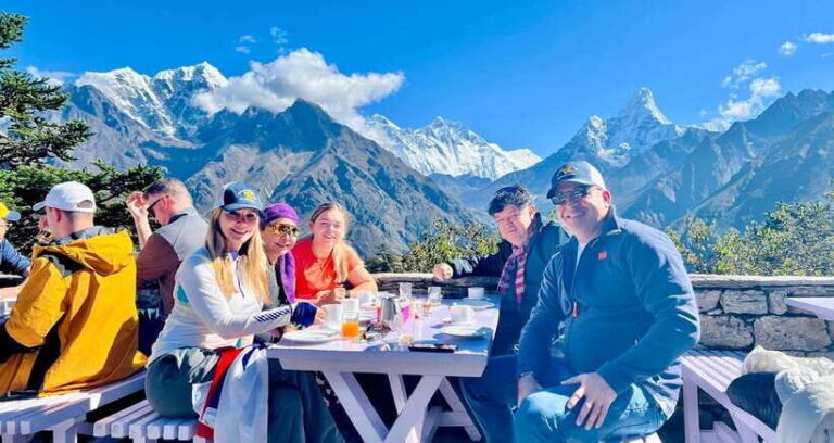 Kathmandu: Everest Helicopter Tour with Syangboche Landing - The Experience in Detail