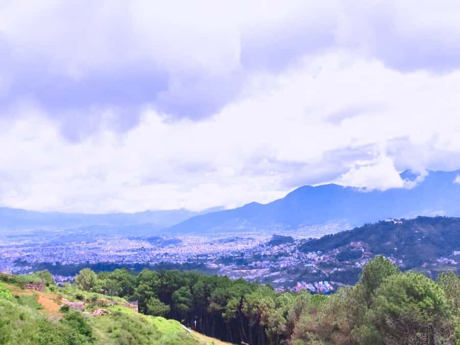 Kathmandu: Guided Local Chicken Dinner/lunch with 10+ items - A Local Restaurant Rooted in Tradition