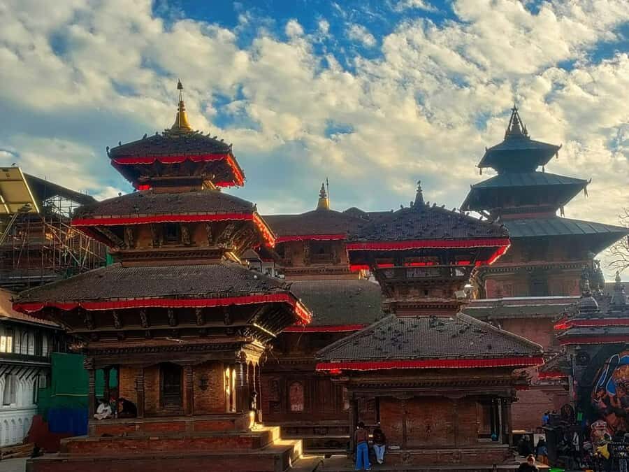 Kathmandu: Heritage Tour with Nepali Ethnic Dress Photoshoot - In-Depth Review of the Experience