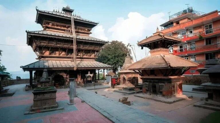 Kathmandu: Kirtipur, Baishdhara, Swayambhu, Boudha Stupa - Who will love this tour?