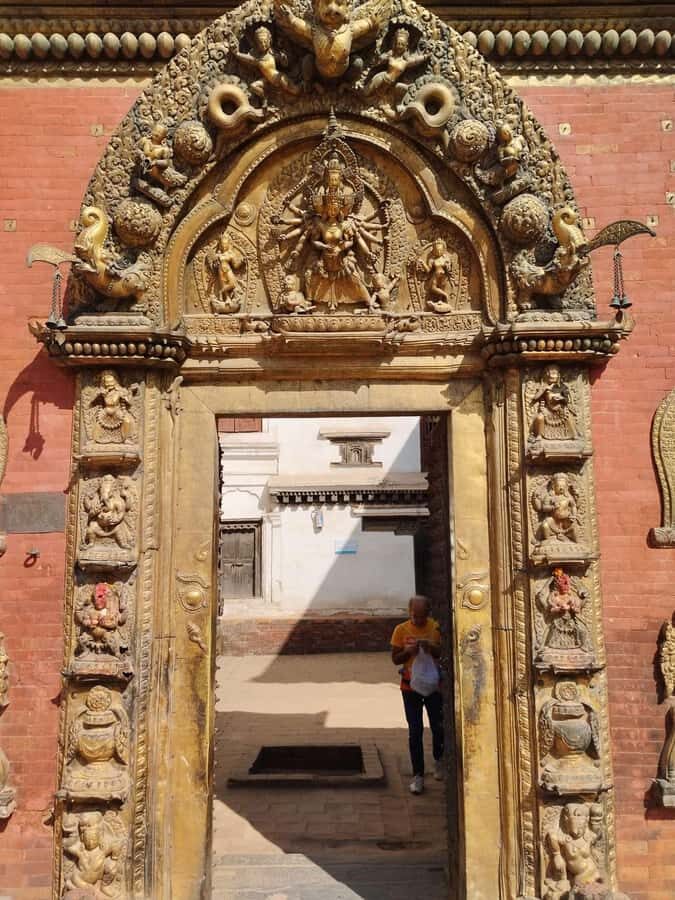 Kathmandu: Luxury Full-Day Sightseeing Tour with Lunch - The Practical Side: What to Expect