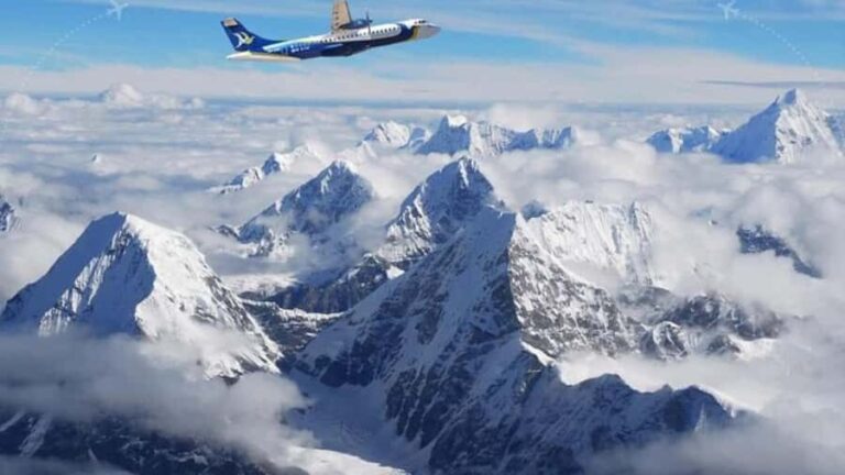 Kathmandu: Mountain Flight of Everest with breakfast & Lunch - FAQs