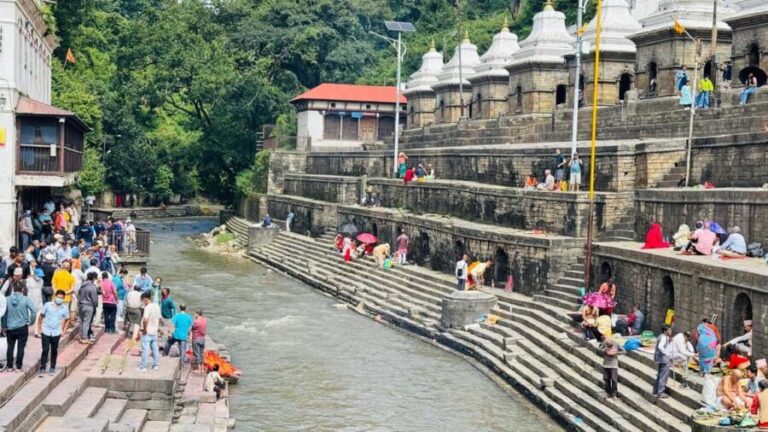 Kathmandu: Scooter Tour with Local Guide and Pickup - What to Expect at Each Stop