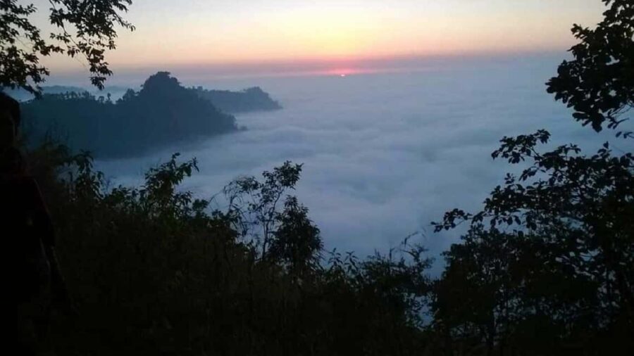 Kathmandu: Siraichuli/Chepang-Hill Guided Trek with Transfer - The Experience of the Top of Siraichuli