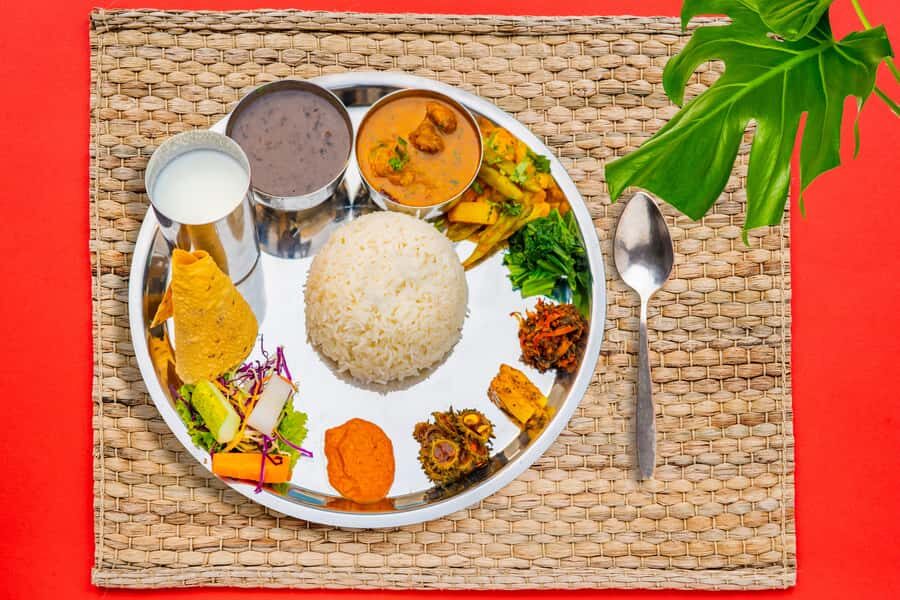 Kathmandu: Swayambhu-Nath Stupa, Dinner & Night Walk - Discovering Patan by Night