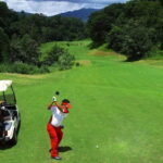 Kathmandu's 18-Hole Gem: Hike & Play the Himalayan Golf - Detailed Breakdown of the Tour Experience