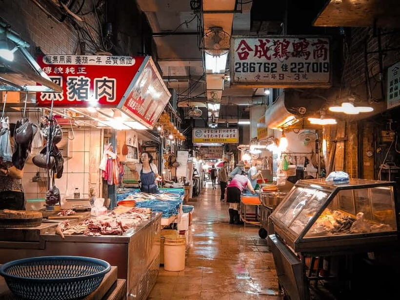 Keelung: Guided Walking Tour with Snacks and Drink - Why This Tour Offers Real Value