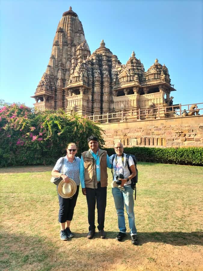 Khajuraho: Temples and Tribal Museum Guided Tour - Exploring the Tribal and Arts Museum