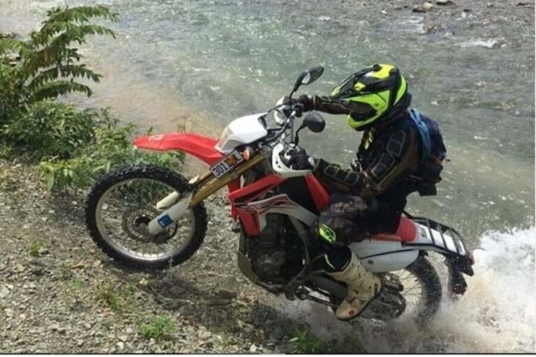 Kingston: JAMAICA Dirt bike Tour 1 day Offroad/Onroad - Discovering Jamaica from the Saddle