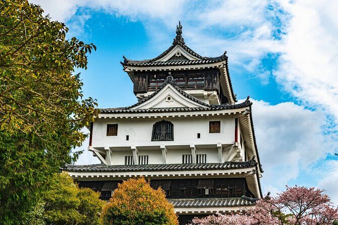 Kintaikyo Bridge, Castle Town and Seal Carving Iwakuni Day Tour - The Sum Up