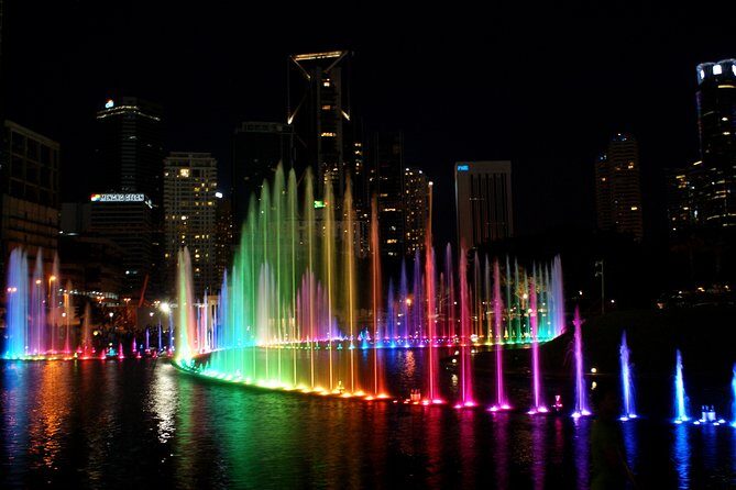 KLCC Lake Symphony & The River of Life Tour from Kuala Lumpur - Who Is This Tour Perfect For?