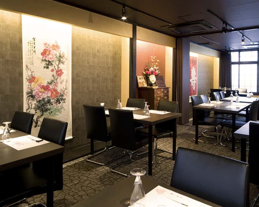 Kobes Top Restaurant Reservation for A5 Kobe Beef & Sushi - Practical Tips for Your Visit