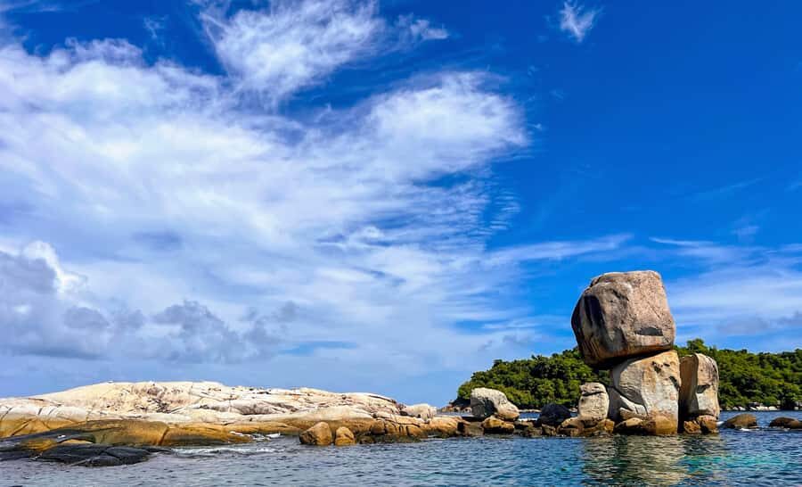 Koh Lipe Golden Odyssey: The Ultimate 8-Island Sunset Escape - The Itinerary in Detail