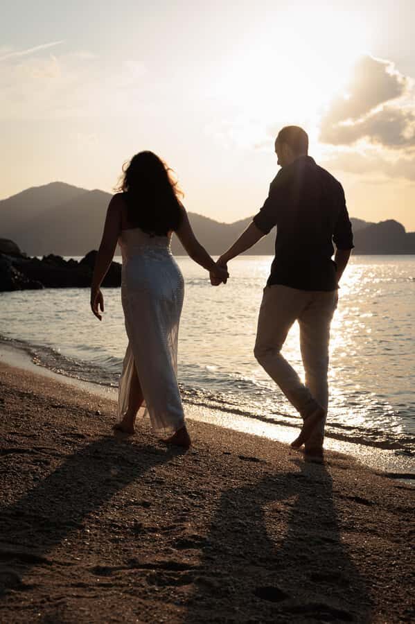 Koh Phangan: Couple Photoshoot Session with 80 Photos - What to Expect During Your Photoshoot