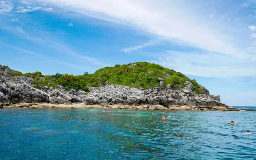 Koh Samui: Ang Thong Marine Park Day Tour by Speedboat - Detailed Breakdown of the Itinerary