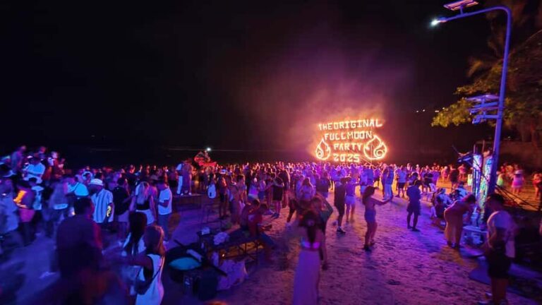 Koh Samui: Full Moon Party Tickets with Round-Trip Transfer - Who Should Book This Tour?