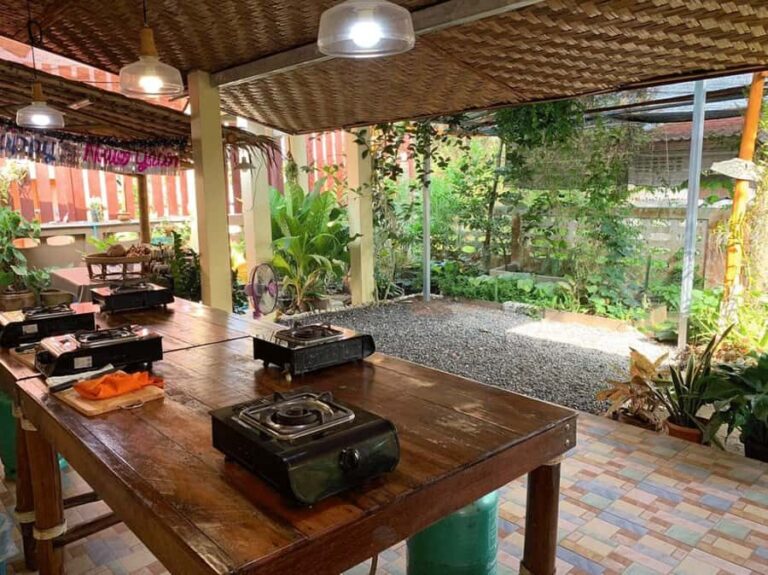 Koh Samui: Thai Cooking Class with Local Market Tour - The Guides: Local Experts with Passion