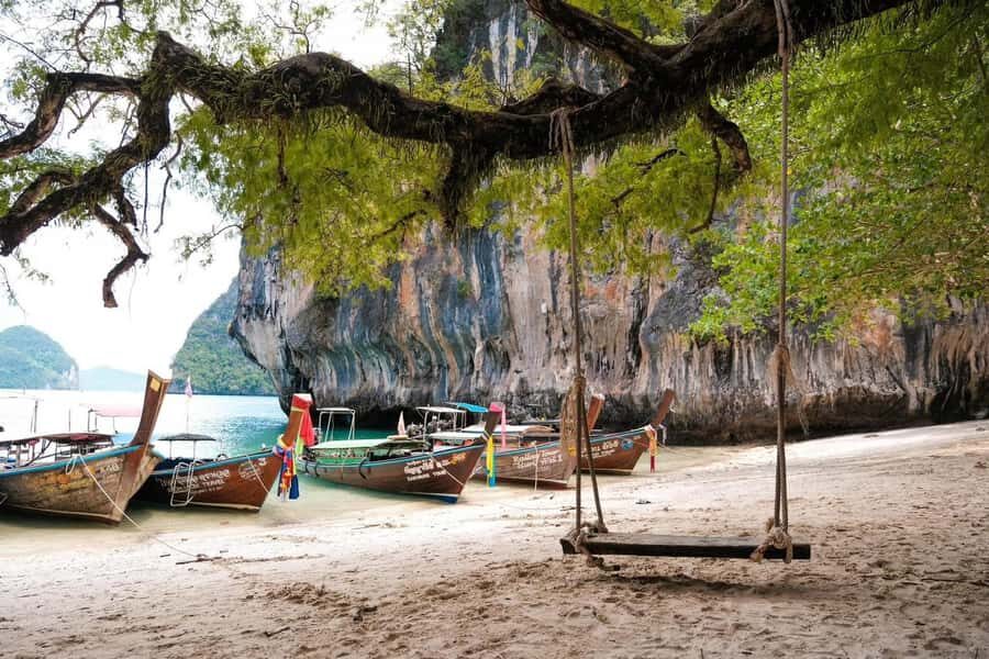 Krabi: Hong Islands & 4 Islands by Speedboat Tour with Lunch - Practical Details & What to Keep in Mind