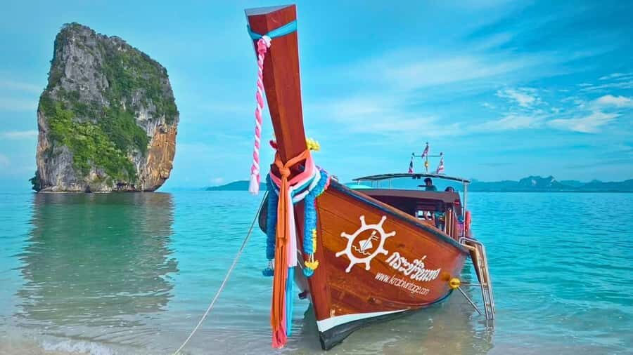 Krabi: Luxury Vintage Wooden Boat Cruise With Island Hopping - Why the Vintage Wooden Boat Experience Stands Out