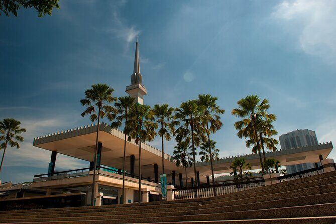 Kuala Lumpur Exploration Tour including Batu Caves - Why This Tour Works Well  