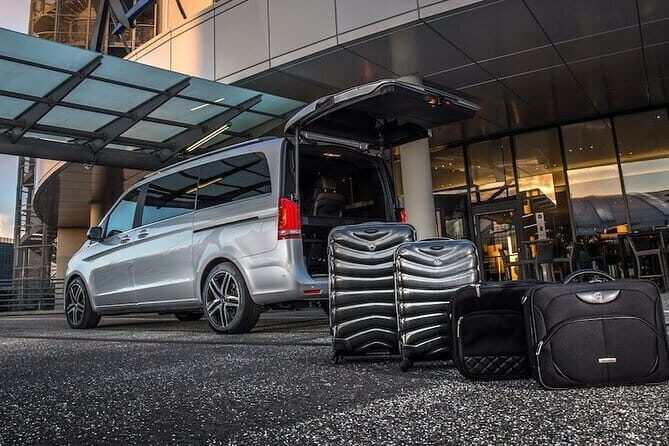 Kuala Lumpur International Airport KLIA KLIA2 to AVANI Sepang Goldcoast Resort Hotel Transfer - How the Journey Unfolds