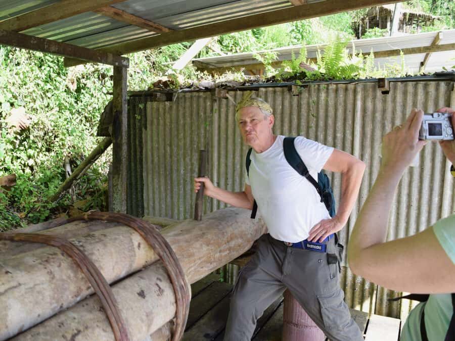 Kuching: Annah Rais Longhouse Tour with Lunch - Discovering the Longhouse: What You Can Expect