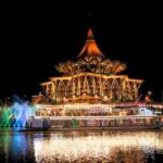 Kuching: Royal Cruise, Sunset, Live Show & Optional Dinner - Practical Details and Tips