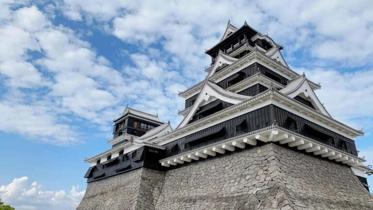 Kumamoto: Kumamoto Castle Guided Walking Tour 90min - Practical Details and What to Expect