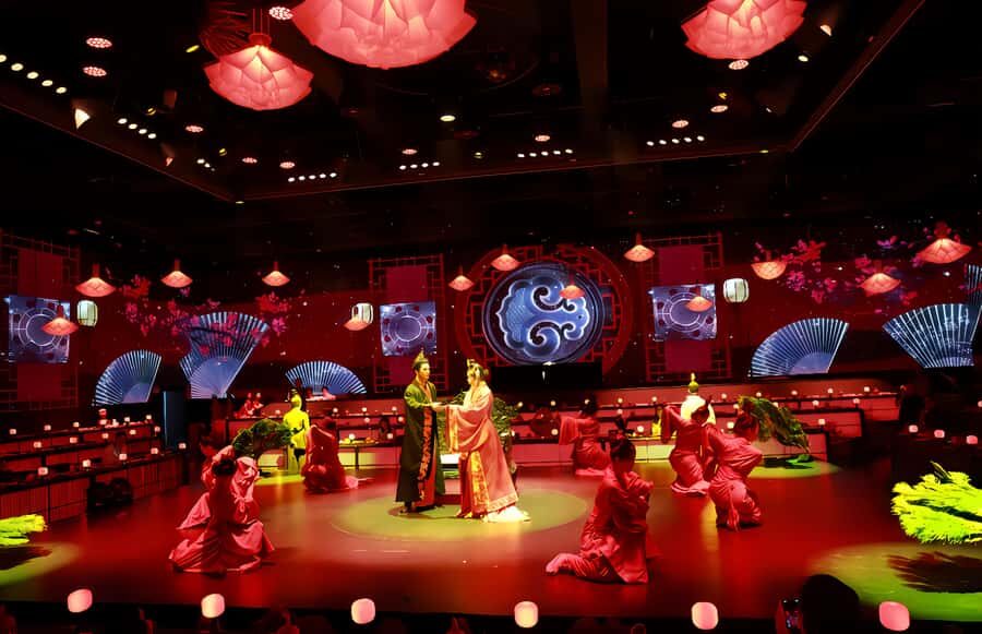 Kunming Jueyan: Immersive Ancient Palace Banquet with Show - Who Will Love This Experience?