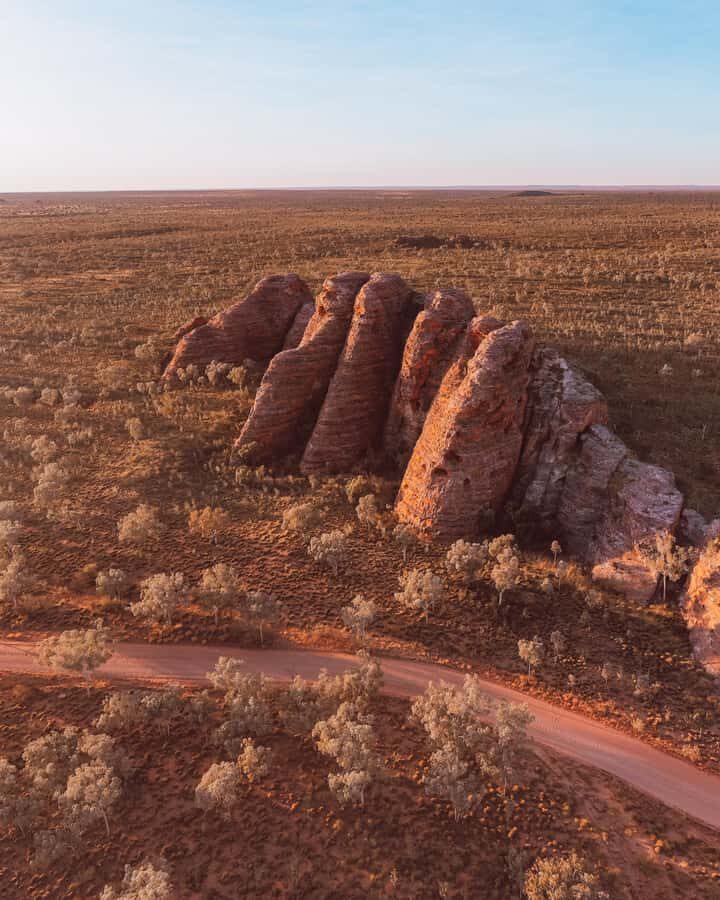Kununurra: 2-Day Bungle Bungle Ranges 4WD Safari - Visiting Warmun Art Centre