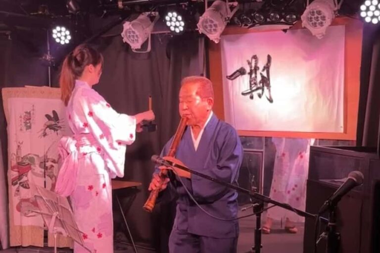 Kyoto: Commission a calligraphy work from a calligrapher - What to Expect from the Calligraphy Experience