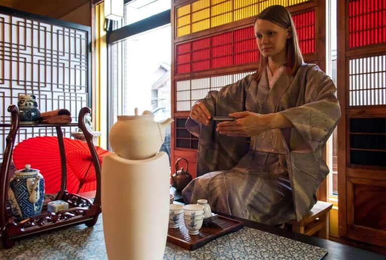 Kyoto: Discover and Learn the Art of the Sencha Tea Ceremony - Details That Matter