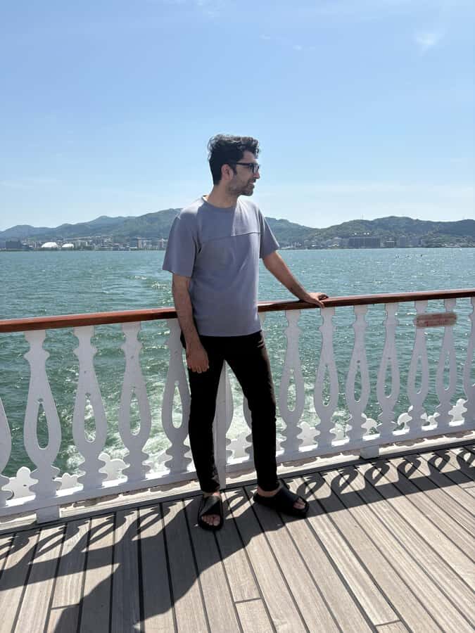 Kyoto: Guided Walking Tour with Fushimi Inari Shrine - The Enchanting Gold of Kinkaku-ji