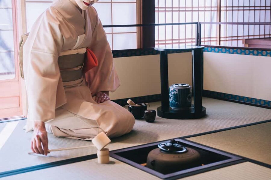 Kyoto: Kimono Tea Ceremony at Orizuruya Gion - Good To Know