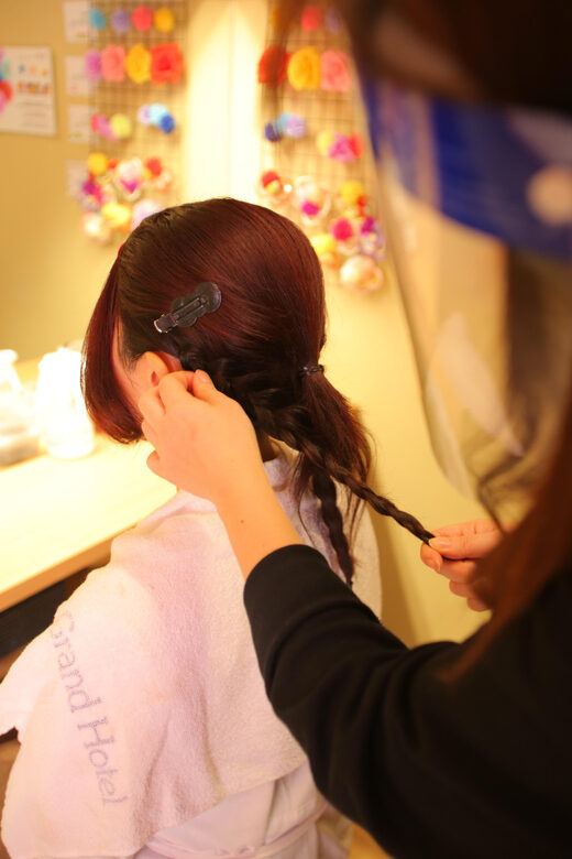 Kyoto : Kiyomizu-dera Temple : kimono and Indoor photo shoot - A Closer Look at the Kimono and Photo Experience