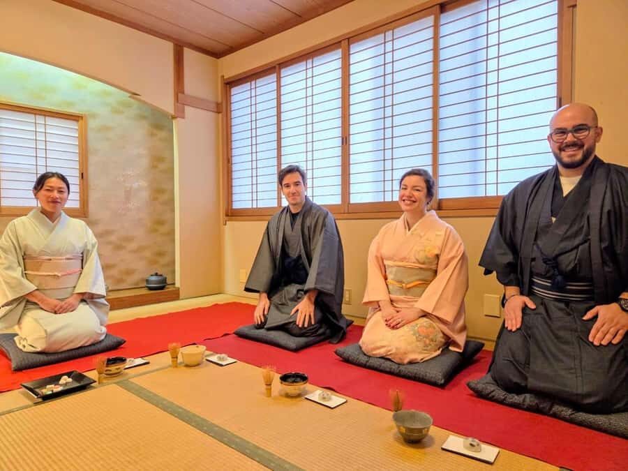 Kyoto: Matcha Experience in a Sushi Restaurant - What the Experience Looks Like: A Step-by-Step Breakdown