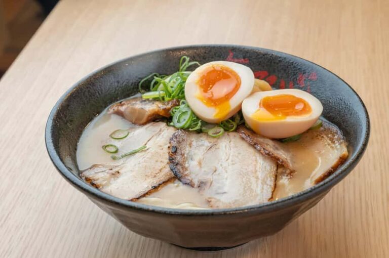 Kyoto Ramen Cooking Class with Apron Painting Experience - Who Will Love This Experience?