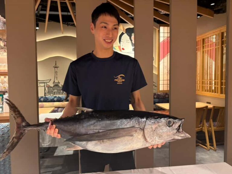 Kyoto: Tuna Cutting Show, Sushi-Making Class, and Drinks - FAQ