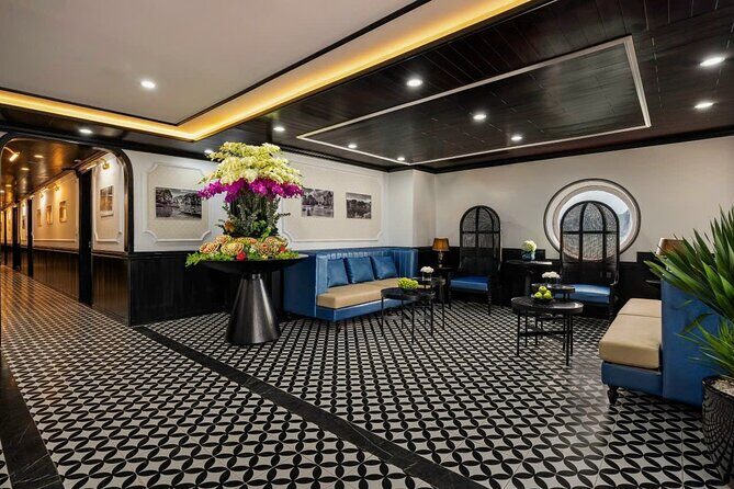 La Casta 5 Star Luxury Cruise with Limousine Pickup from Hanoi - Meeting Points and Practicalities