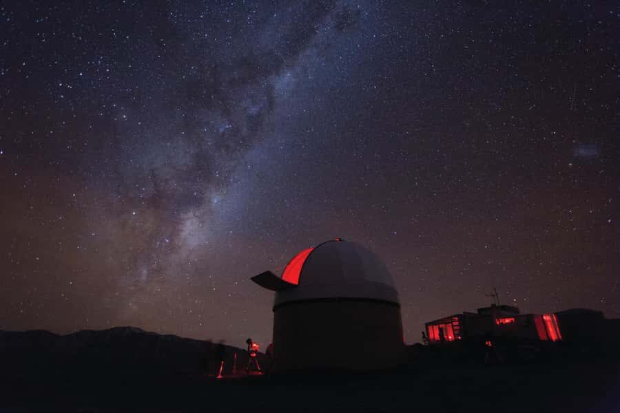 Lake Tekapo: Mountaintop Stargazing at Mount John Summit - A Deep Dive into the Mountaintop Stargazing Tour