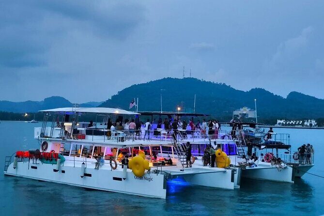 Langkawi Sunset Cruise with Buffet Dinner Jacuzzi & Hotel Pick up - Authentic Experiences and Highlights