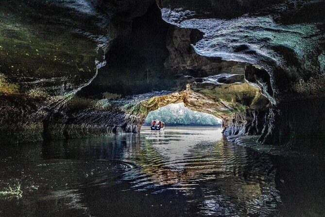 Langkawi UNESCO Geopark Adventure Kilim Mangrove & Waterfall Tour - Who Should Consider This Tour?