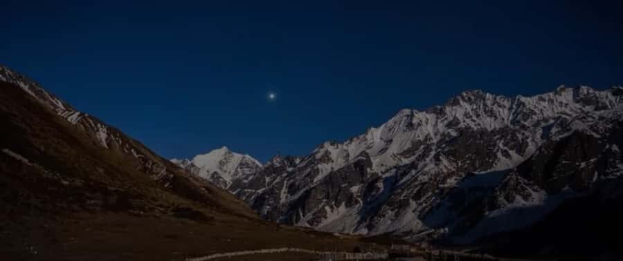 Langtang Valley HeliTour with Landing at Kyanjin Gompa - An In-Depth Look at the Langtang Valley HeliTour