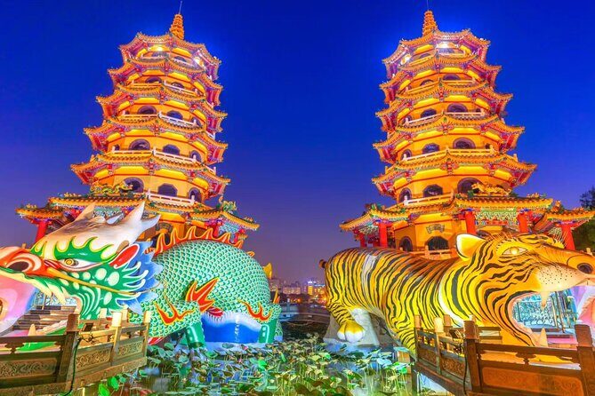 Layers of Serenity and Vibrance: A Day Painted in Kaohsiung - Coastal Calm at Sizihwan Scenic Area