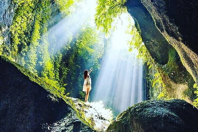Lempuyang Gate of Heaven and Tukad Cepung Waterfall - The Authenticity and Tips from Reviews
