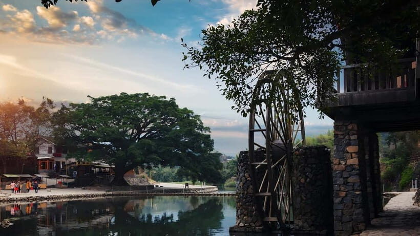 Leshan Giant Buddha & Huanglongxi Ancient Town Day Tour - Practical Details and Value