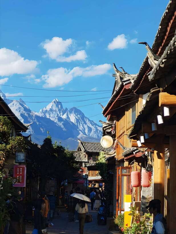 Lijiang: Jade Dragon Snow Mountain Guided Tour with Pickup - What’s Included and What’s Not