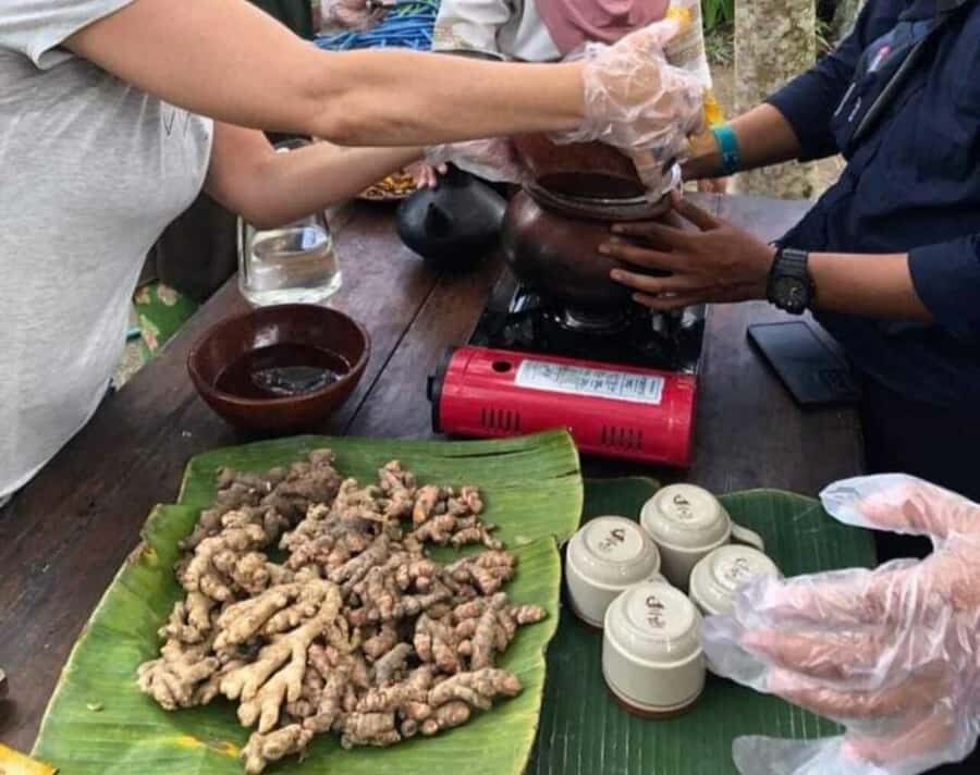 Lombok: Bonjeruk Local Village with Lunch and Workshop - Getting Started: From Hotel to Village